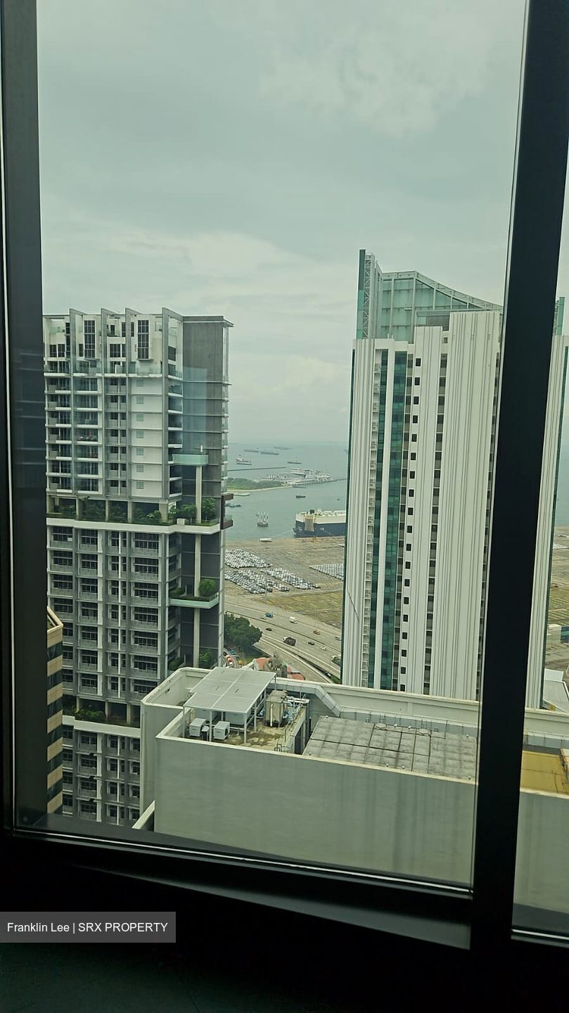 Hub Synergy Point (D2), Office #438392291